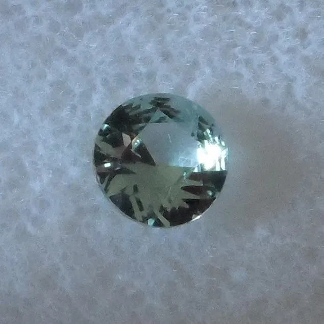 .96CT. SKY BLUE COLOR, DIAMOND ROUND CUT MONTANA SAPPHIRE