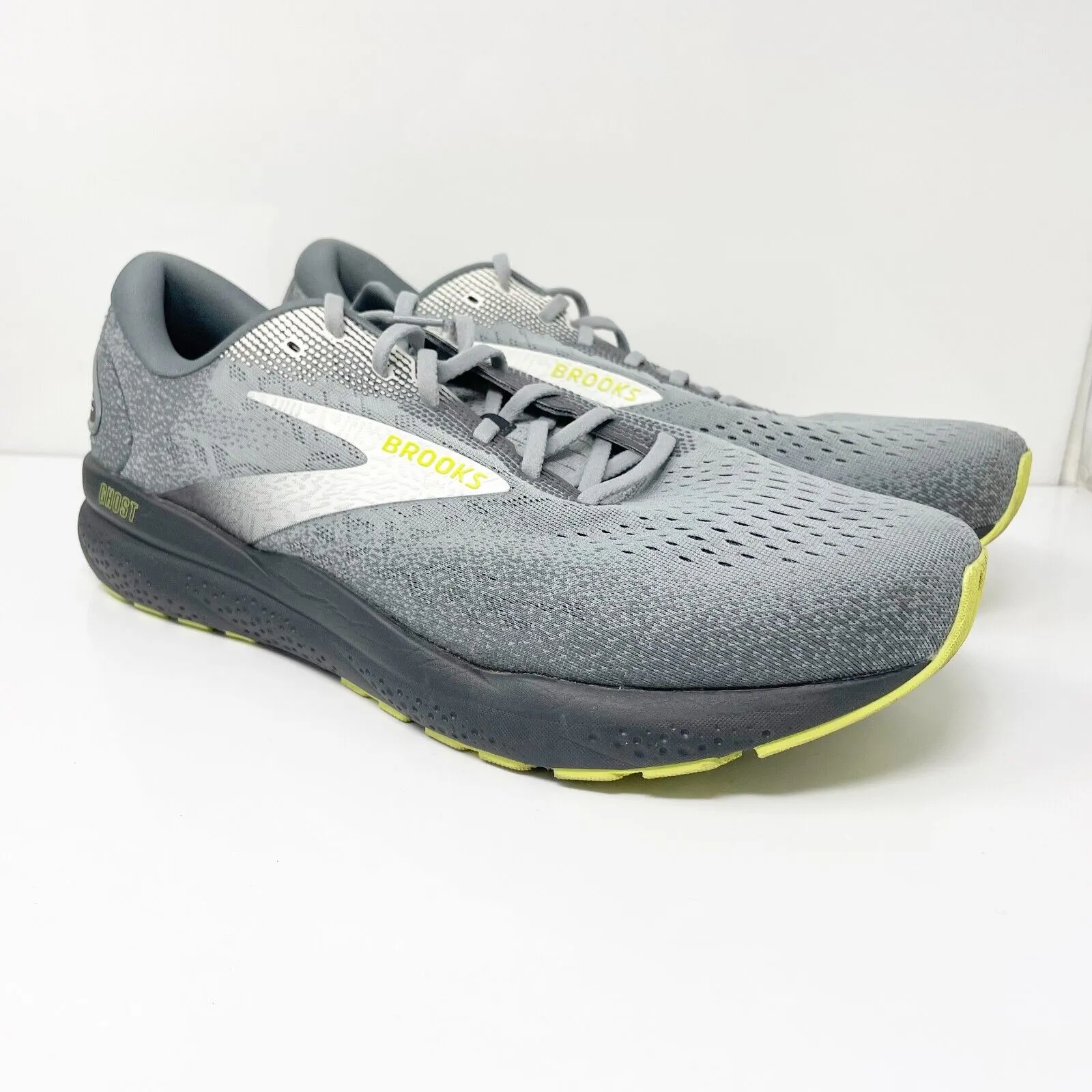 Brooks Mens Ghost 16 1104184E040 Gray Running Shoes Sneakers Size 15 4E