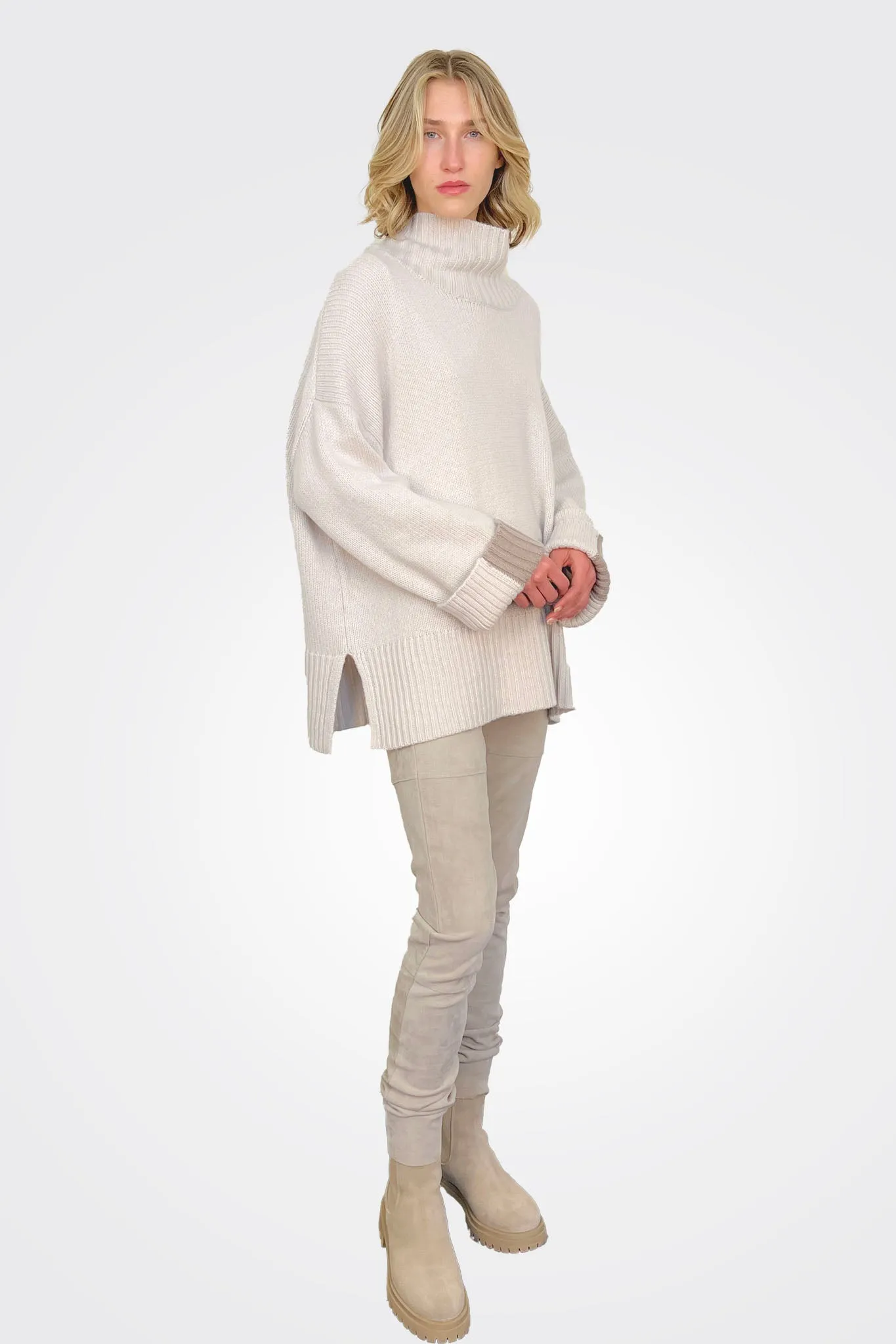 Cashmere Roll Neck Color Block Sweater - Chalk