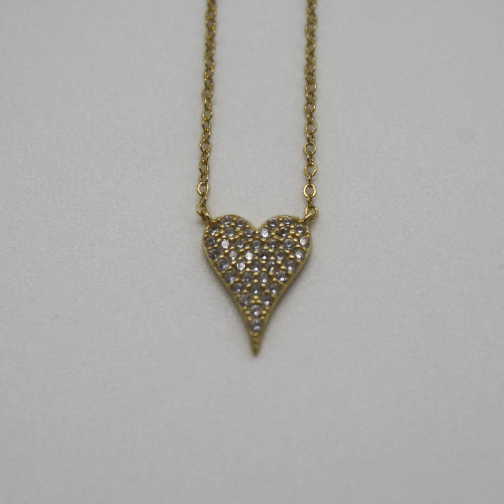 Diamond Small Elongated Heart White