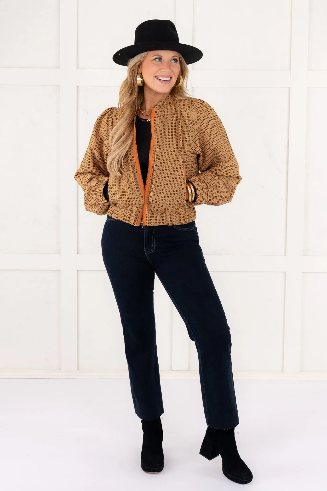 DOORBUSTER - That's So Chic Bomber Jacket