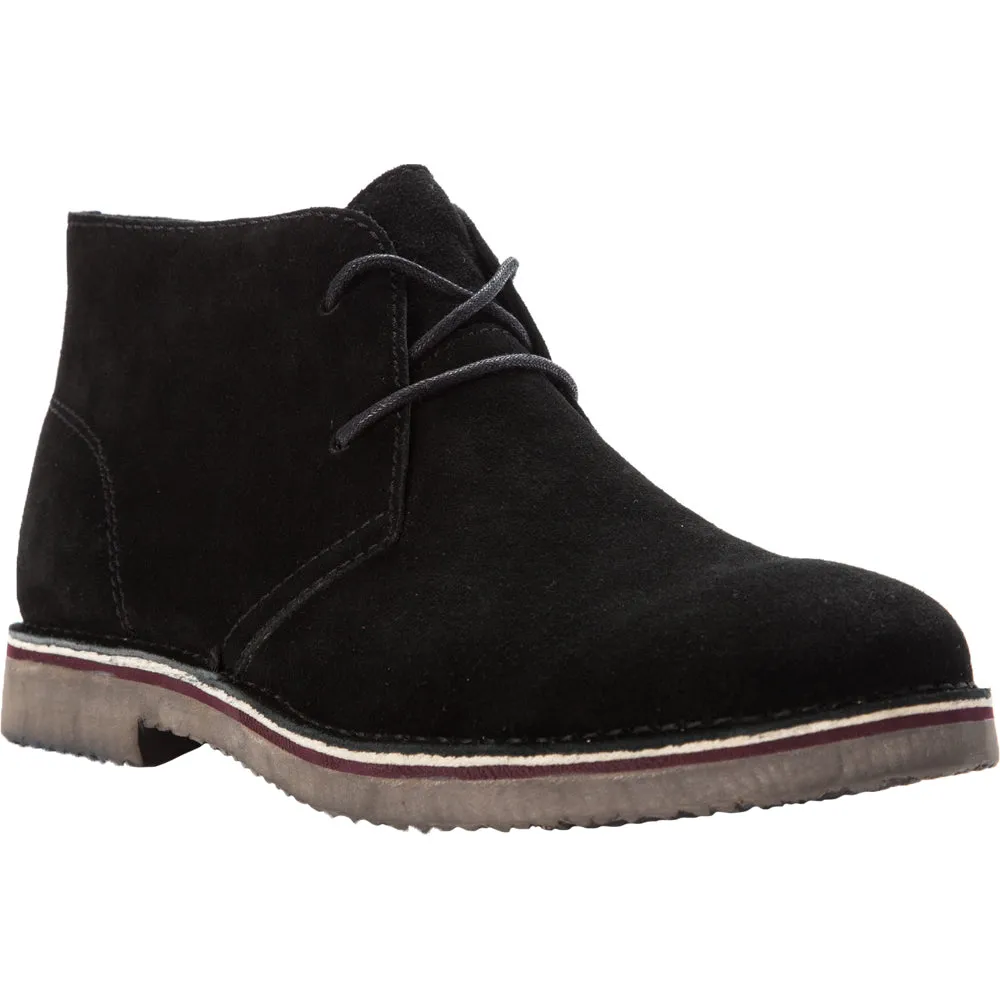 Findley Round Toe Chukka Boots