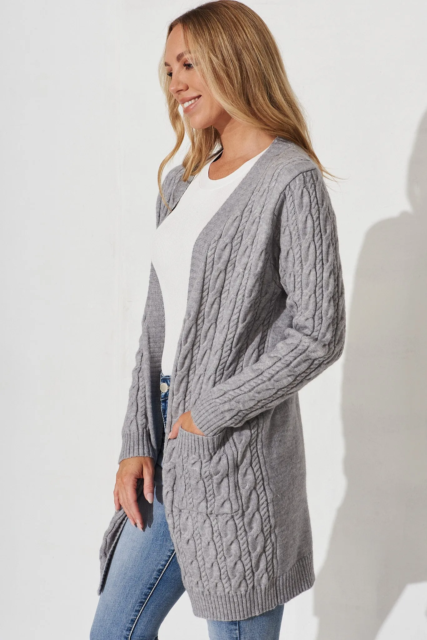 Goldington Knit Cardigan In Grey Wool Blend