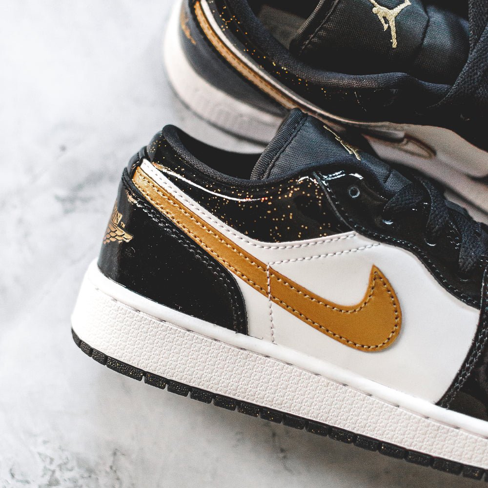 Jordan 1 Low SE Gold Toe (GS)