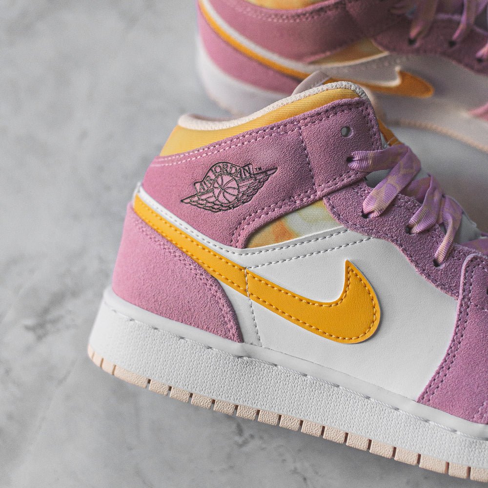 Jordan 1 Mid SE Arctic Pink (GS)