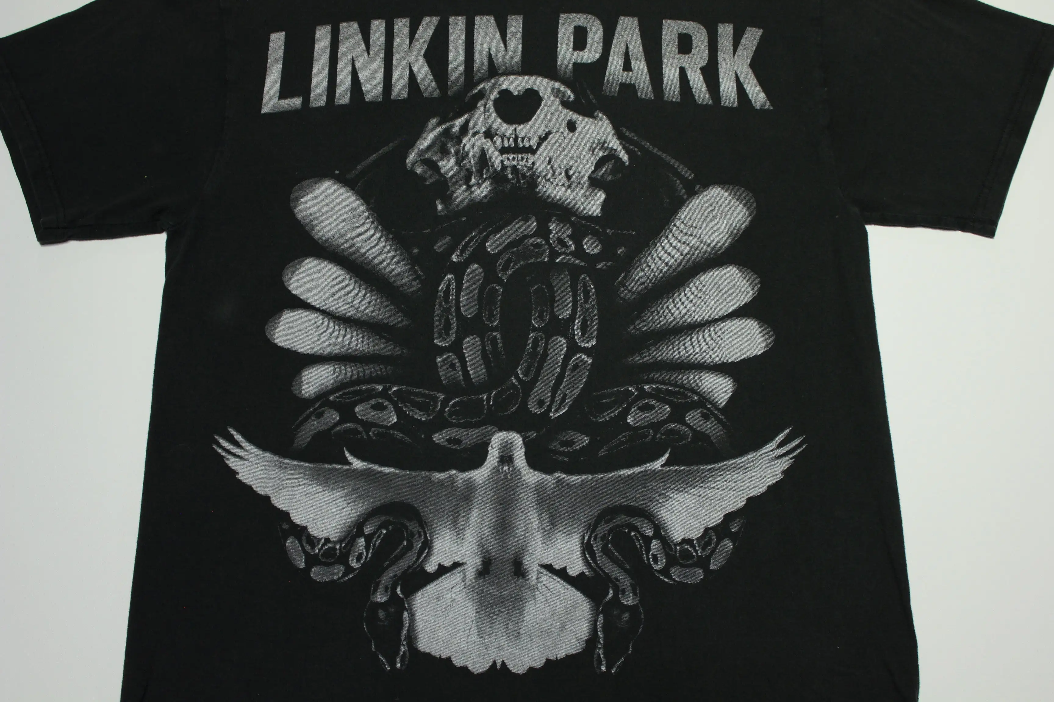 Linkin Park A Thousand Suns White Dove 2010 World Tour Concert Band T-Shirt