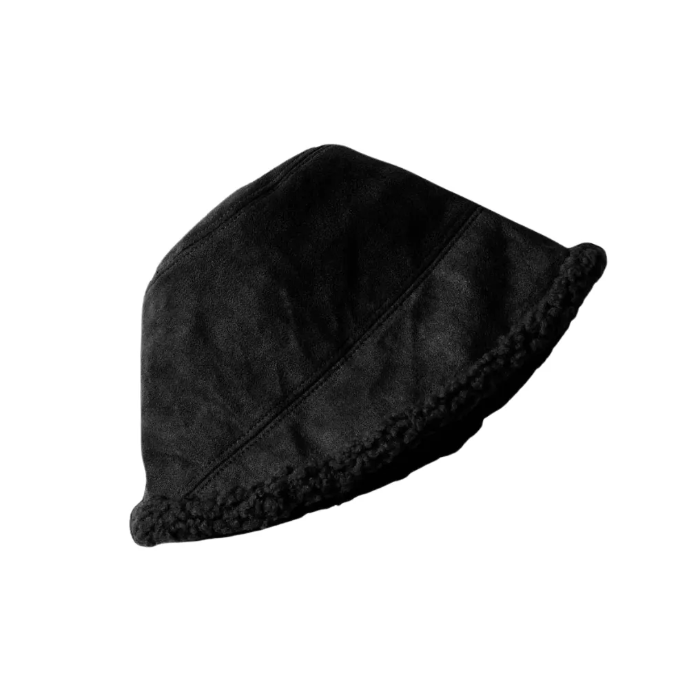 Look by M Suede Fisherman's Reversible Black Hat (Women's)