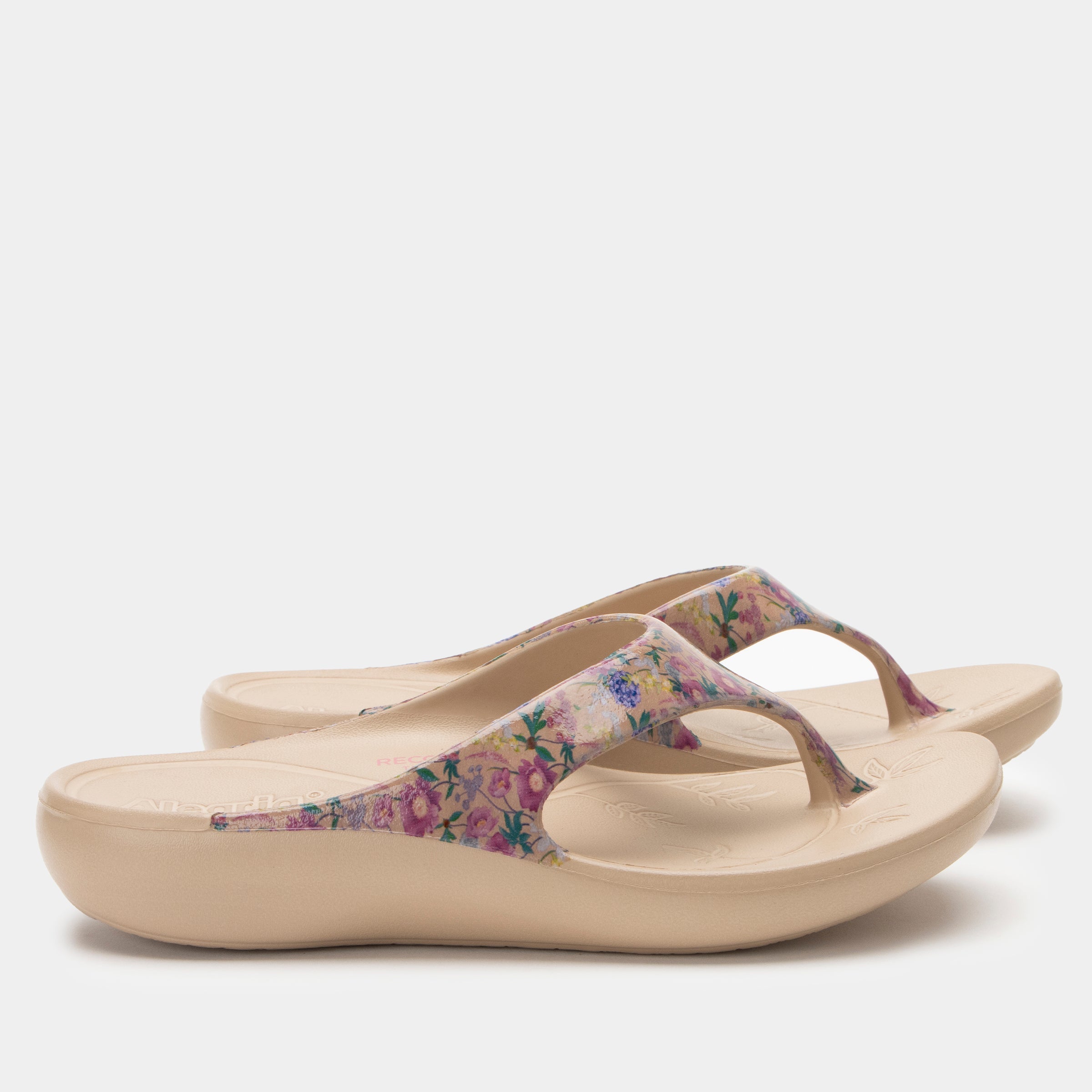 Ode A Fine Romance Sandal