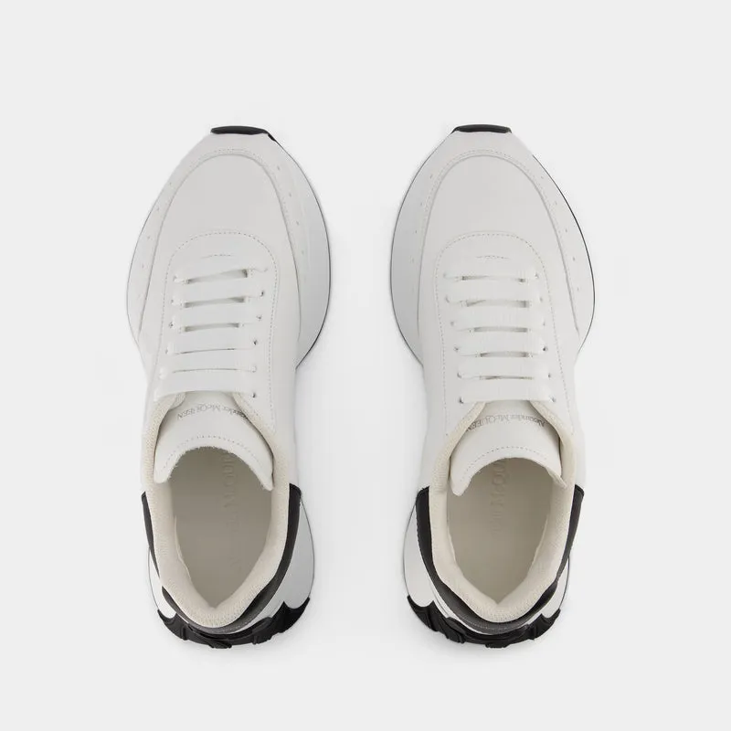 Oversized Sneakers - Alexander Mcqueen - White/Black - Leather